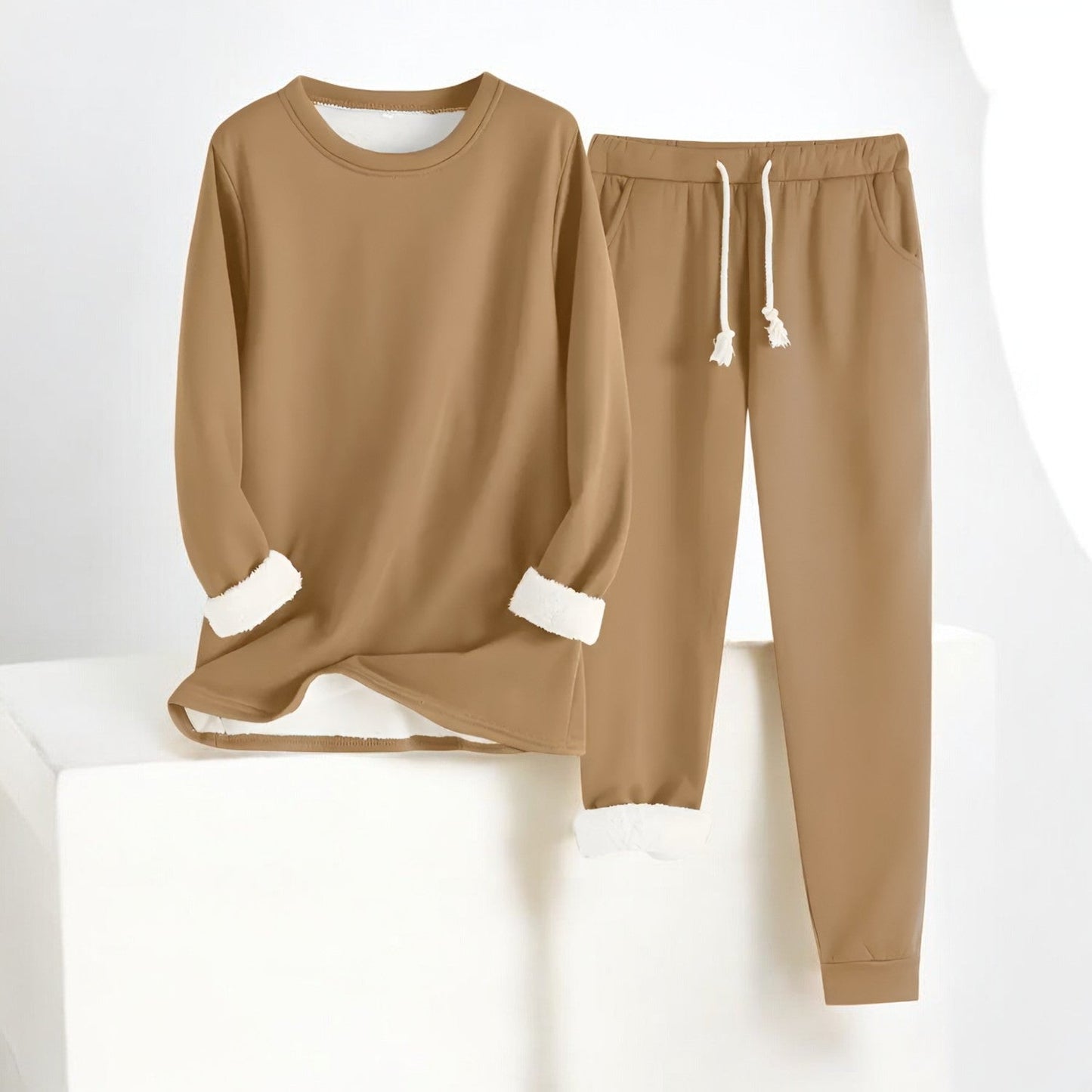 Veda | Comfortable Fleece Set for Women