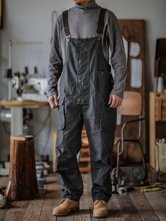 Canvas overalls for men Flap pockets Buttoned front Workwear