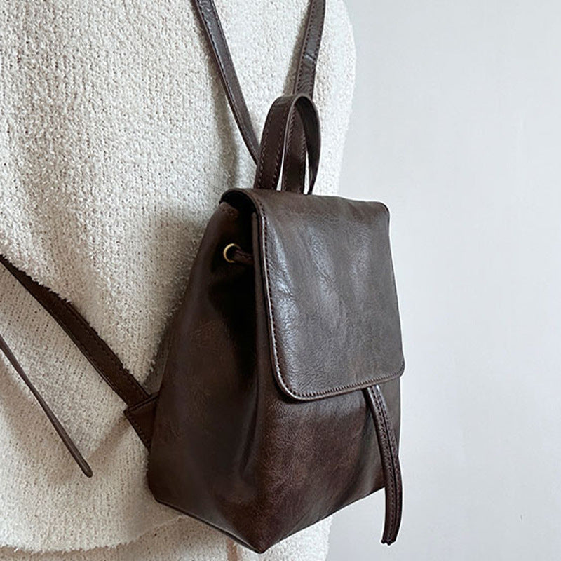 Voguecraft – Stylish Retro Backpack, Compact & Practical