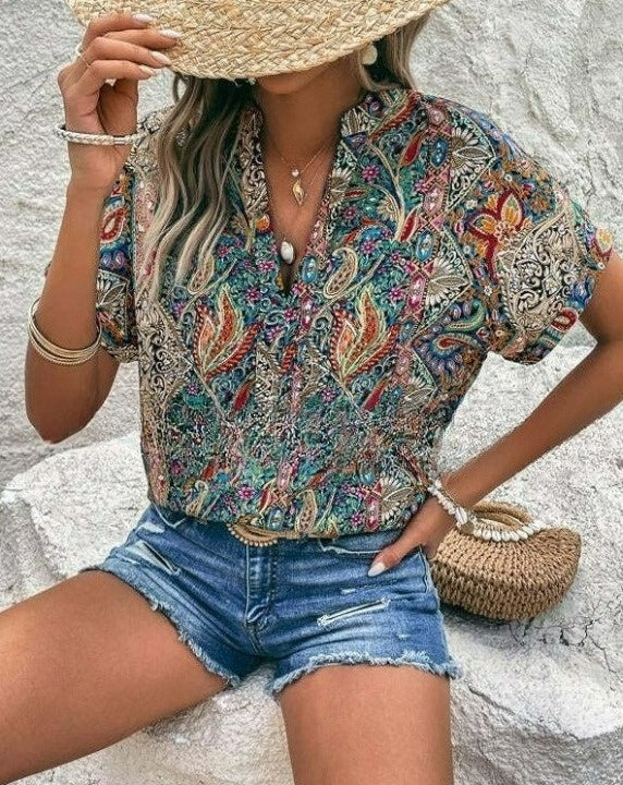 V-neck top with print by Julies
