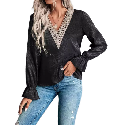 Chic blouse with V-neck and long sleeves - trendy and flattering