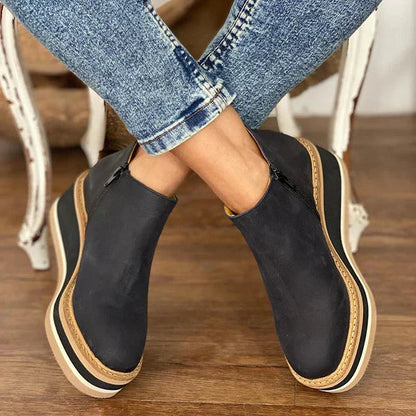 Carina | Trendy leather boots for women