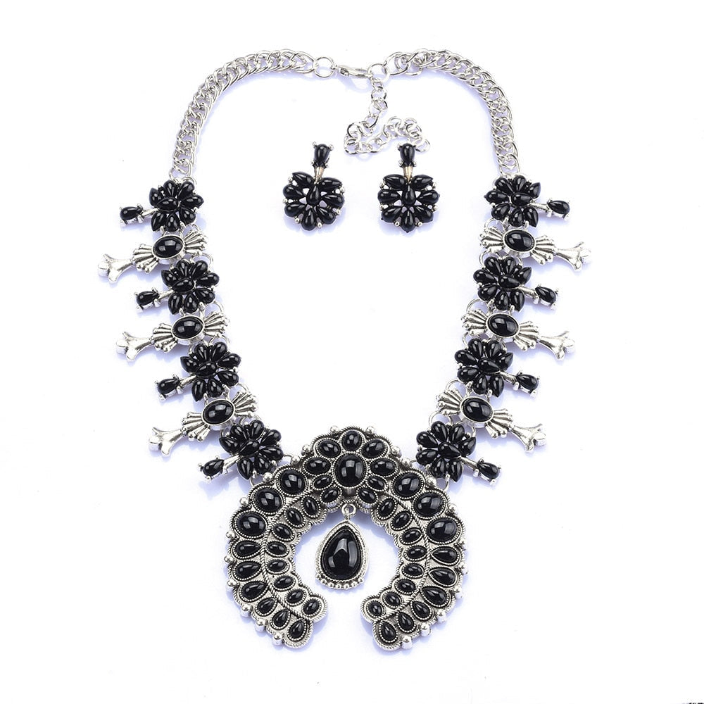 Bohemian Blue Floral Necklace Set