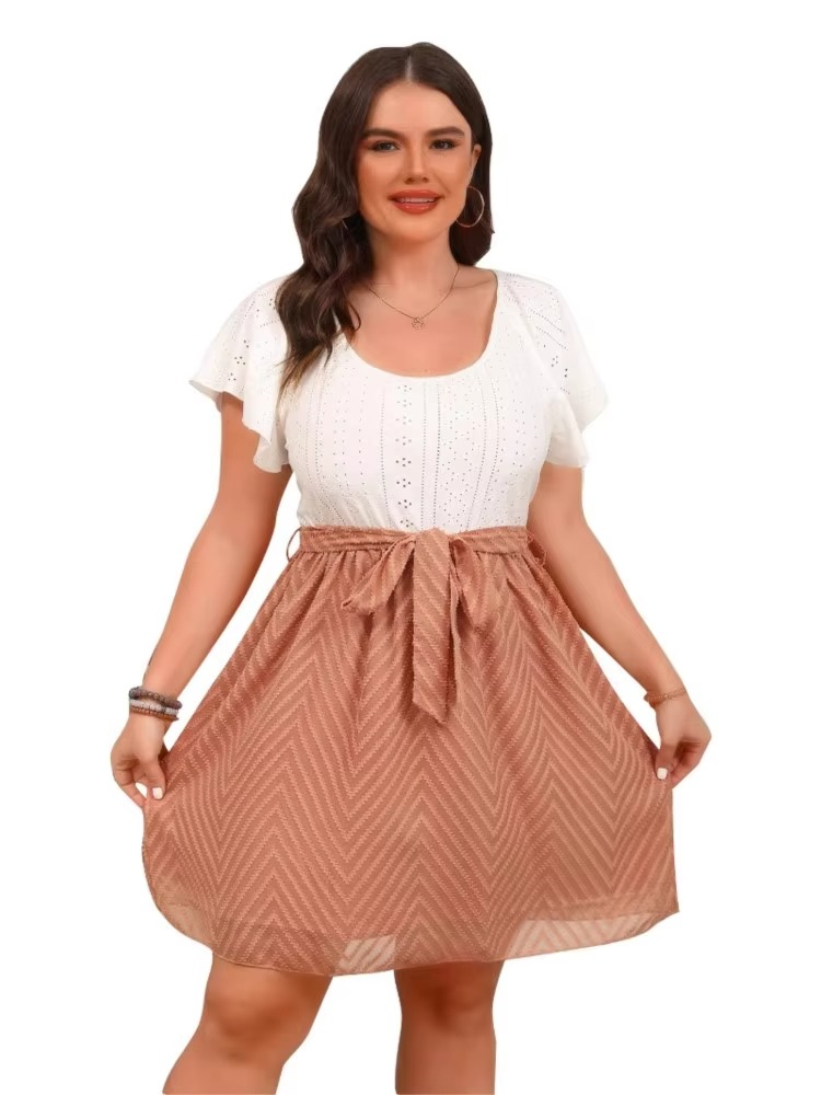 Carlotta | Festive women's dress with lace and waist bow for wedding guests