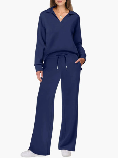 Women's leisure set with wide leg and V-neck – Comfortable loungewear outfit for everyday & travel