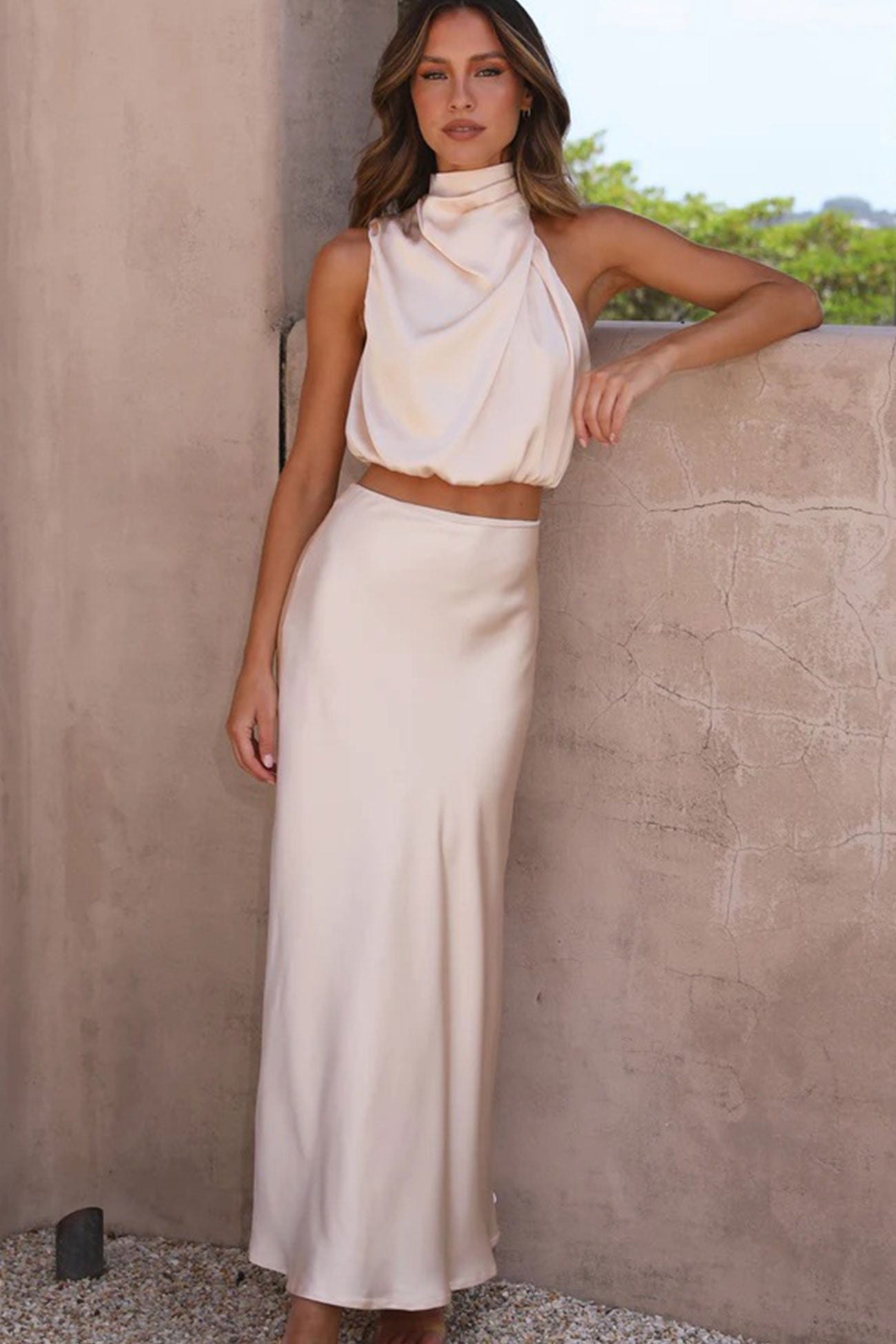 Alicja - Women's set - An elegant cut with modern details