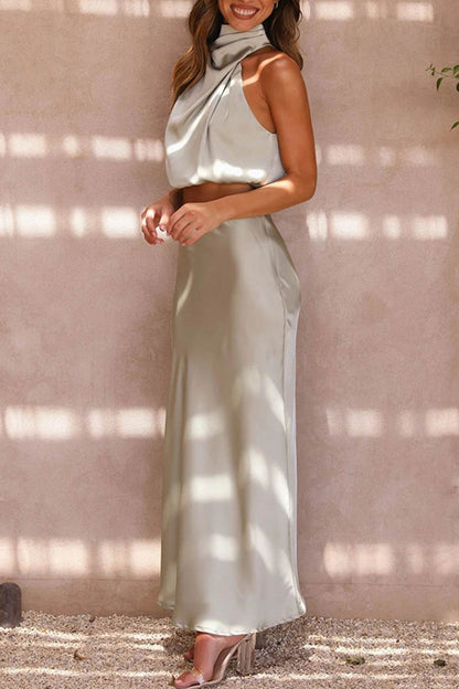 Alicja - Women's set - An elegant cut with modern details