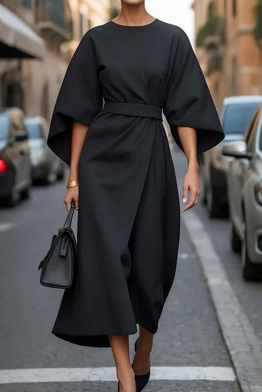 Women's dress | Midi with striking details