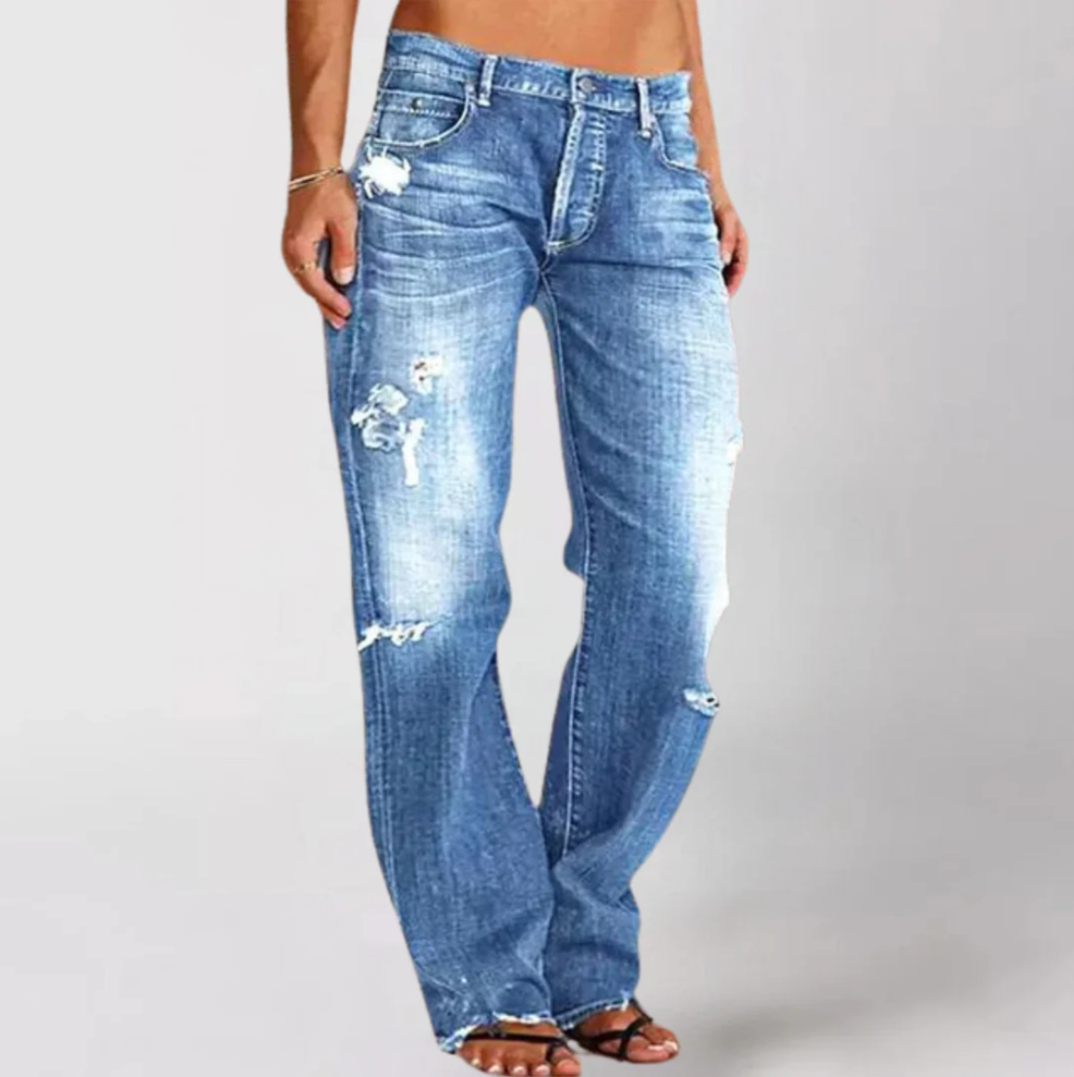 Women's denim jeans in wide fit