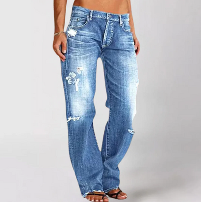 Women's denim jeans in wide fit