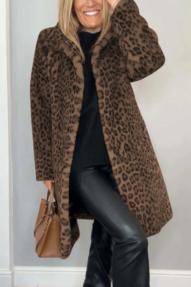 Women's Classic Winter Coat with Leopard Print - Pillar