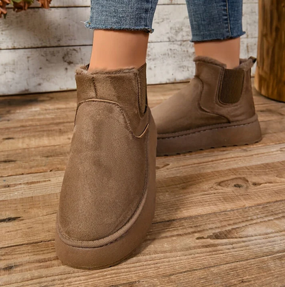 Amélie: Cozy Step-in Slippers