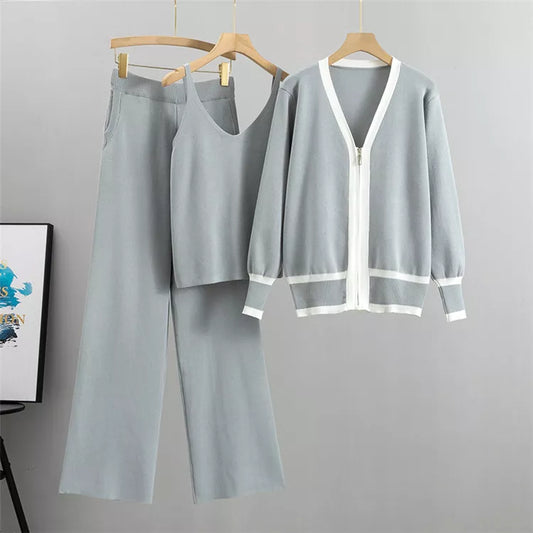 Women's Stylish Tracksuit Set | Versatile