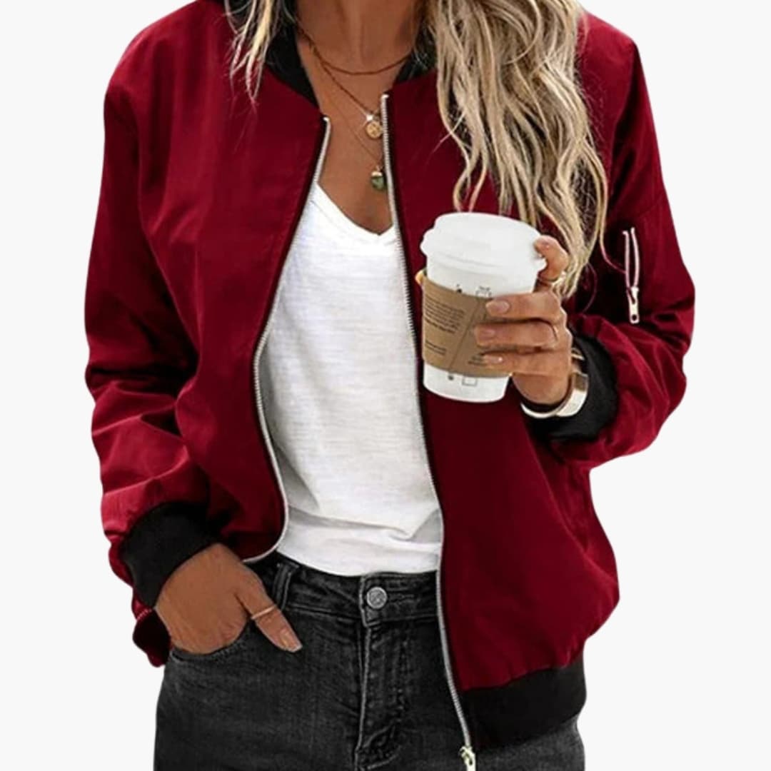 Vintage Bomber Jacket with Classic Style and Cozy Fit