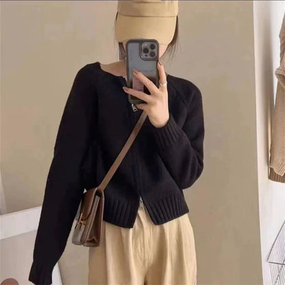 Cardigan for women in crop design