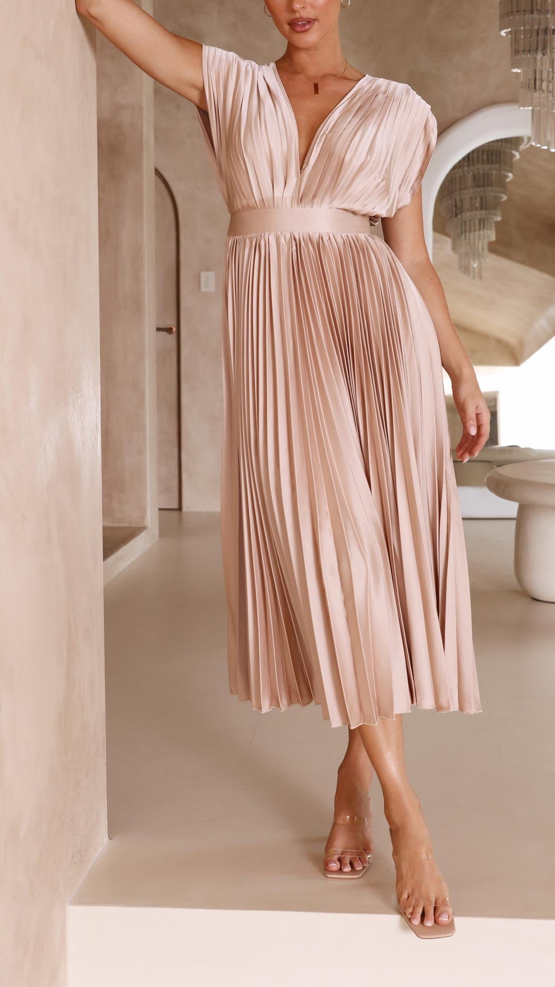 Beautiful Flowy Long Evening Dress