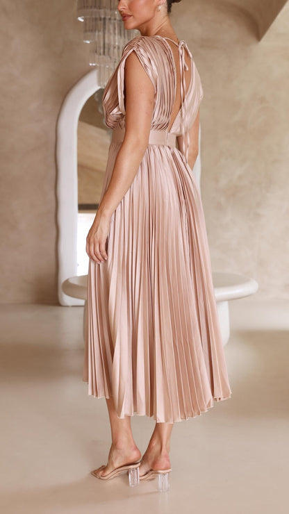 Beautiful Flowy Long Evening Dress