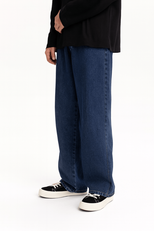 Wide cut pants with subtle washed look