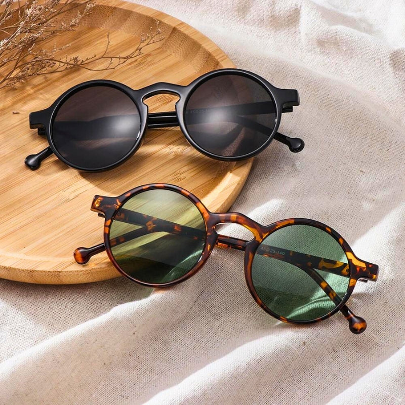 Unisex round sunglasses for the summer