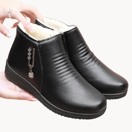Women's Kassandra Ankle Boots: Orthopaedic Comfort and Chic Style