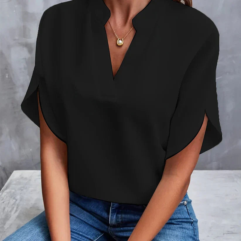 Women's Chloe Blouse: Elegant and Lightweight