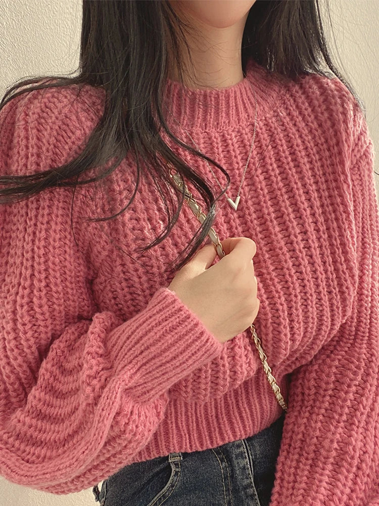 Vintage women's sweater in lantern cut