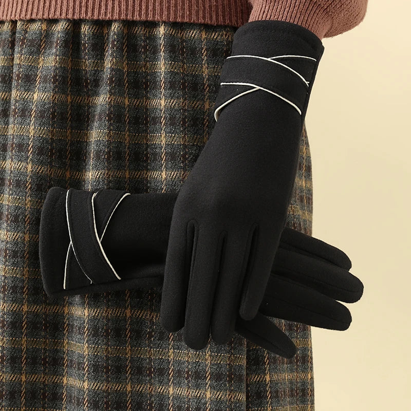 Warm velvet gloves for women