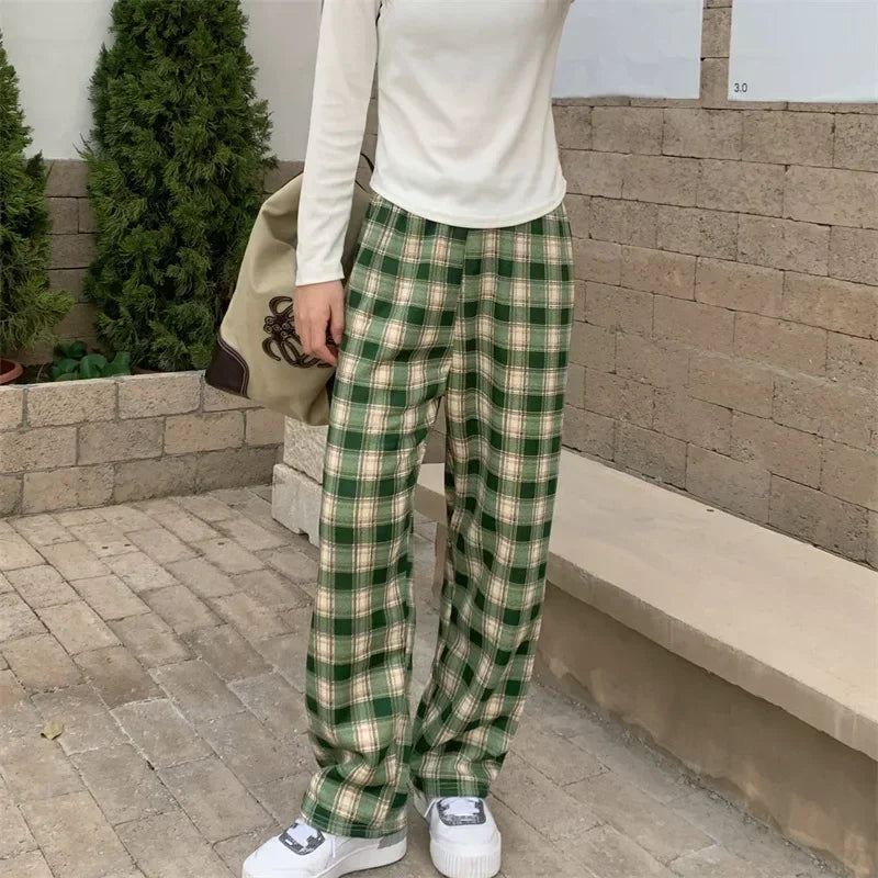 Warm and soft fabric pants for women