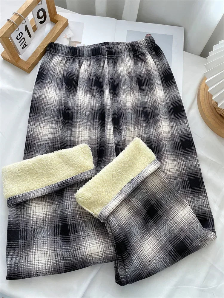 Warm and soft fabric pants for women