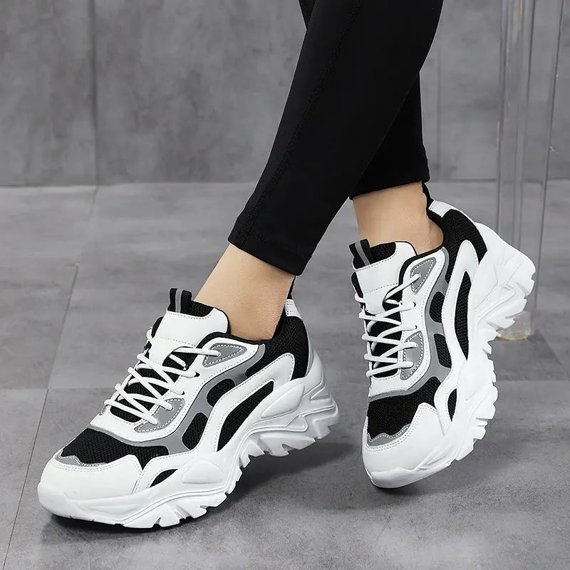 Women's sneakers with thick sole