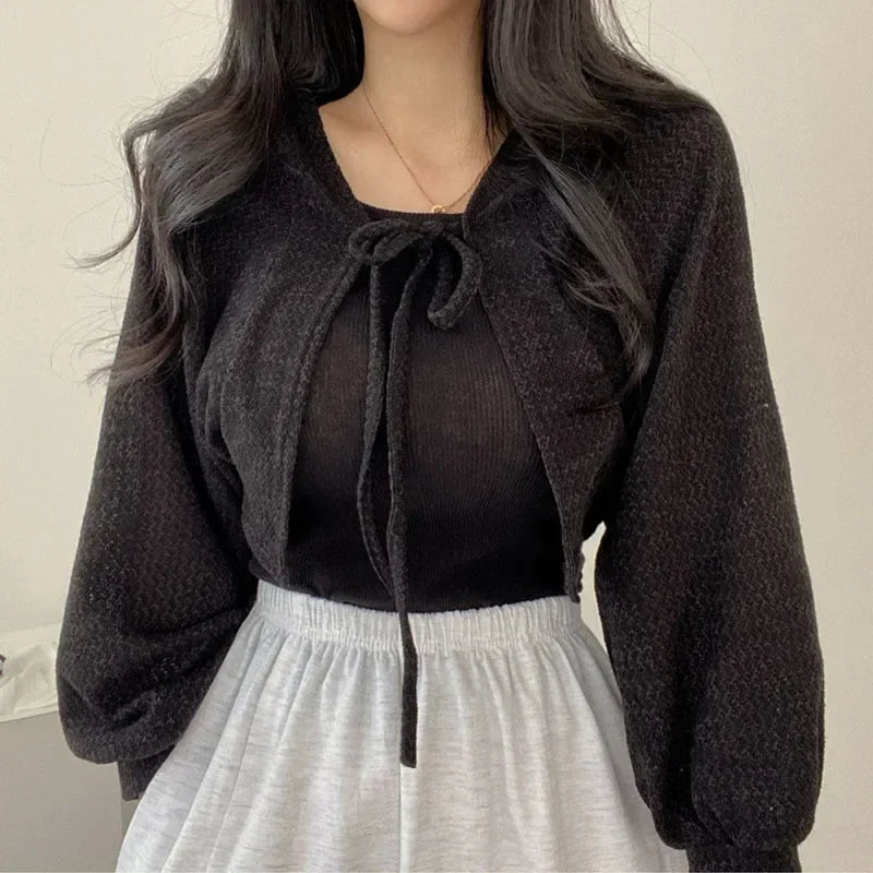 White knitted cardigan for women
