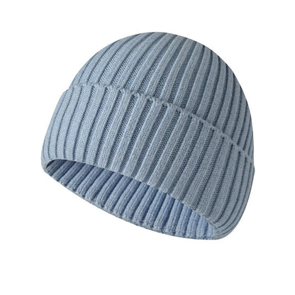 Winter hat made of knitted fabric