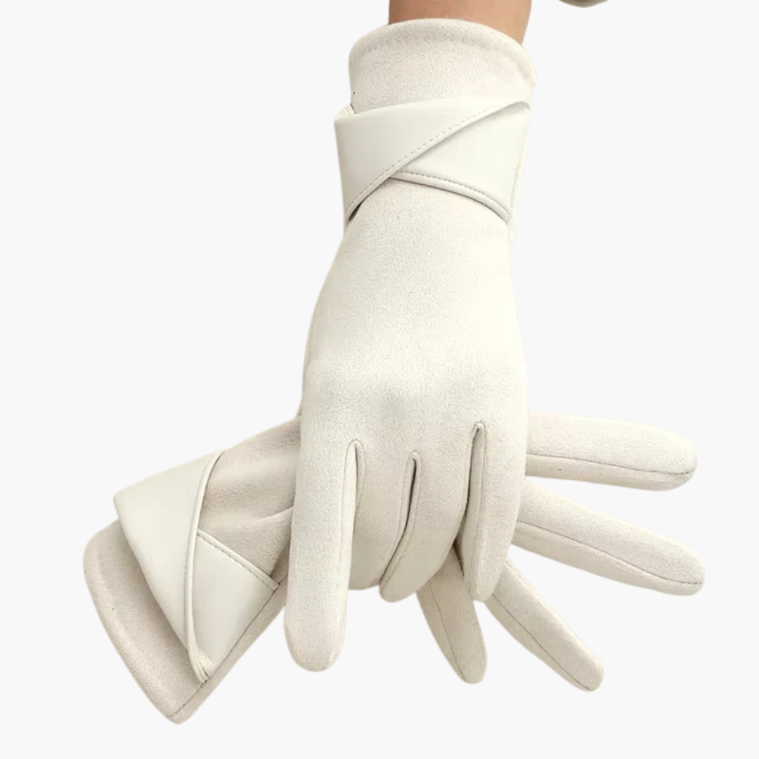 Warm Women's Insulated Snow Gloves with Grip