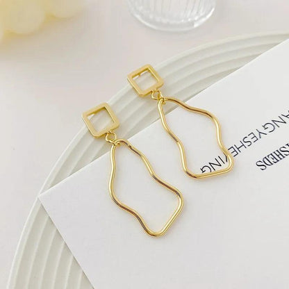 Abbie | Asymmetric Earrings with Baroque Pearls for Women