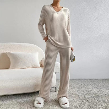 Women's Two-Piece Lounge Set | Ribbed V-Neck