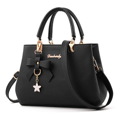 Claudete - Elegant Leather Bag Woman