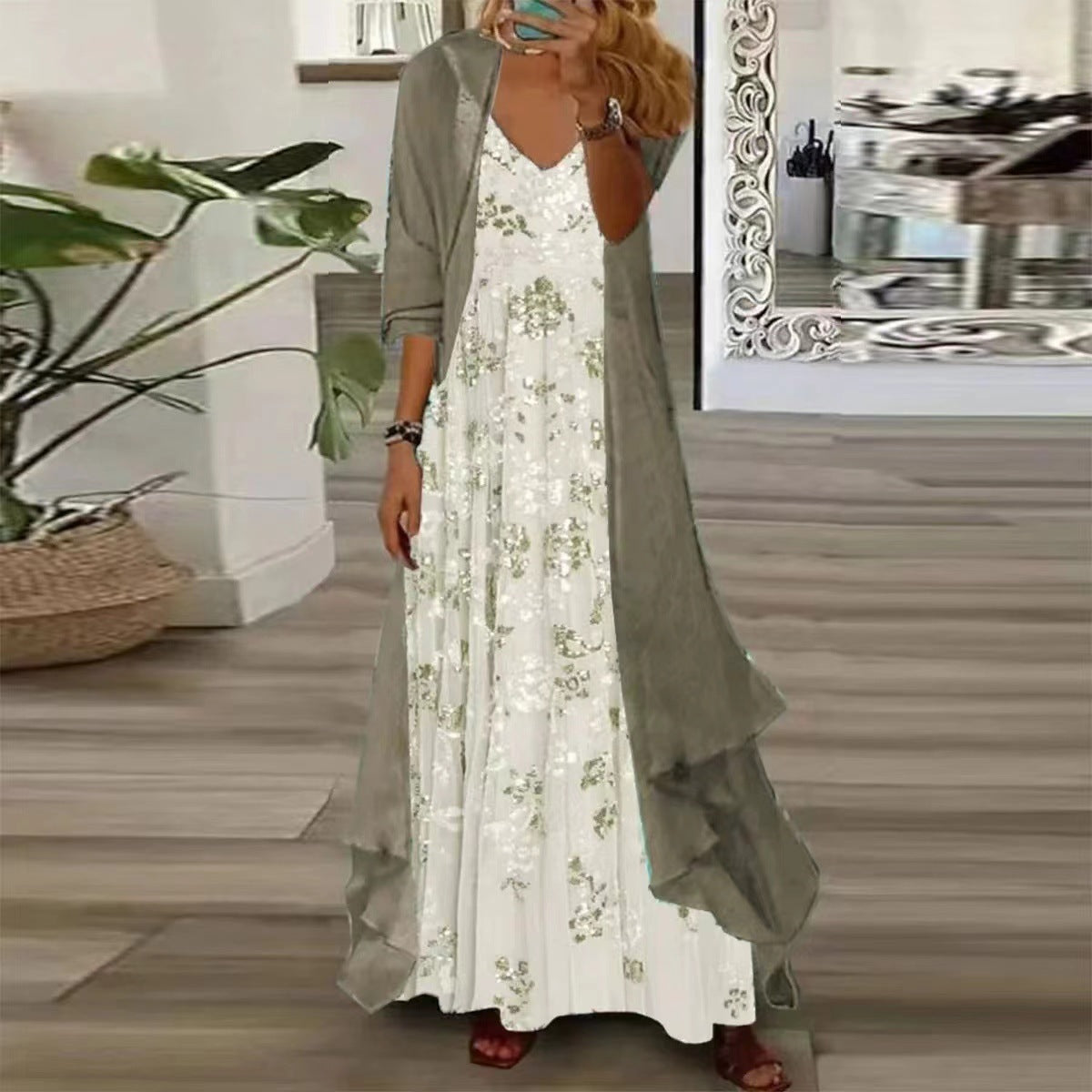 Aurélie | Long Flowing Dress with Floral Print