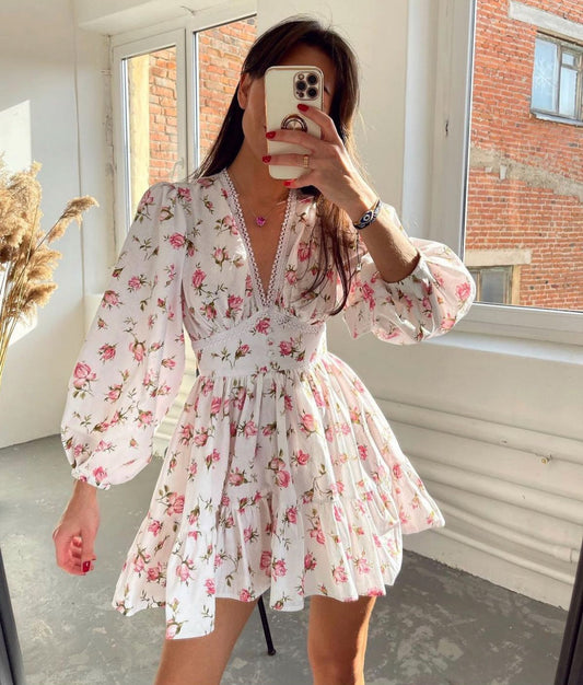 Casual Fit V-Neck Mini Dress for Women - Olytrend
