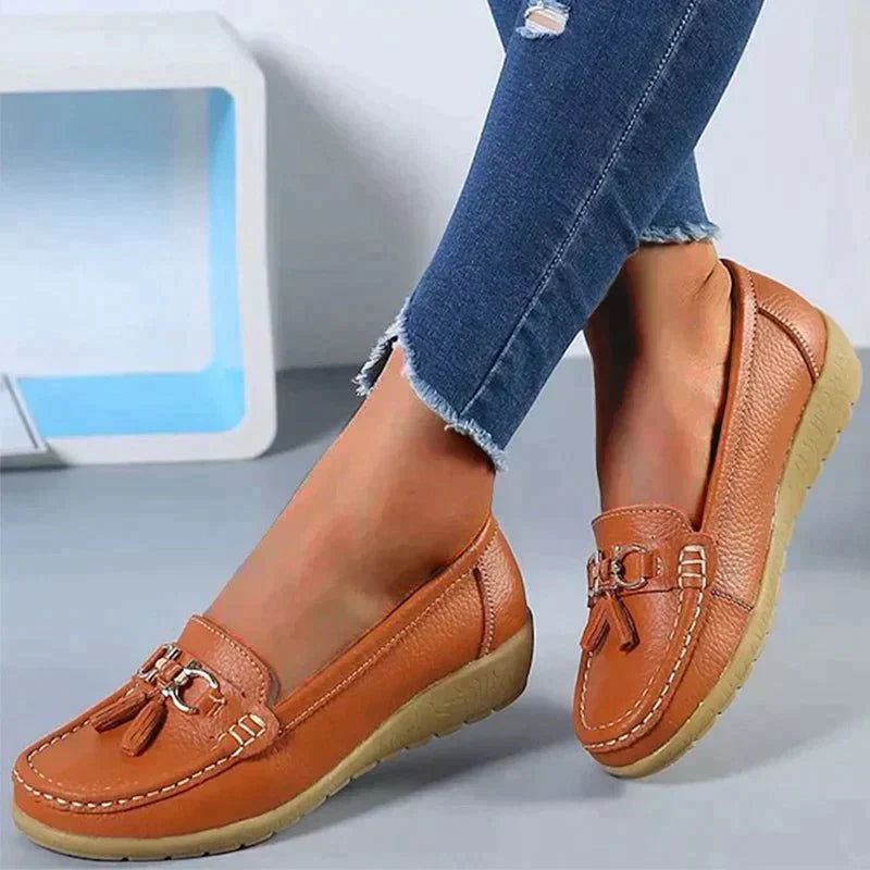 Beatrix | Women's Loafers made of high-quality leather for stylish elegance