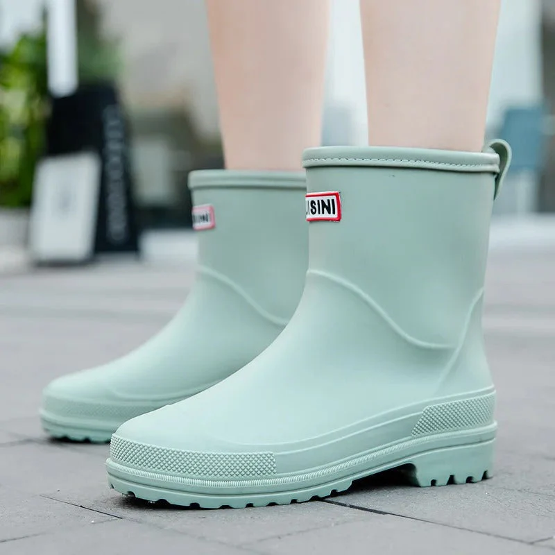 Women's rain boots up to the calf | Slip-on style