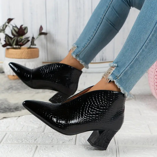 Women's Distressed Ankle Boots with Low Heel - Olytrend