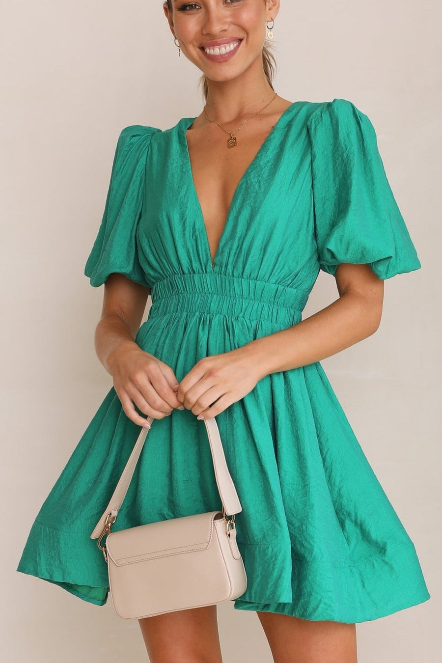 Chic and Flirty Short Bodycon Dress