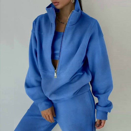 Women's 2-piece zip-neck set for sporty elegance