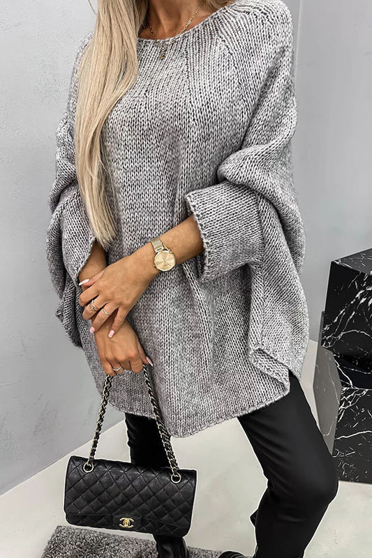 Vira | Comfortable knitted sweater with crew neckline