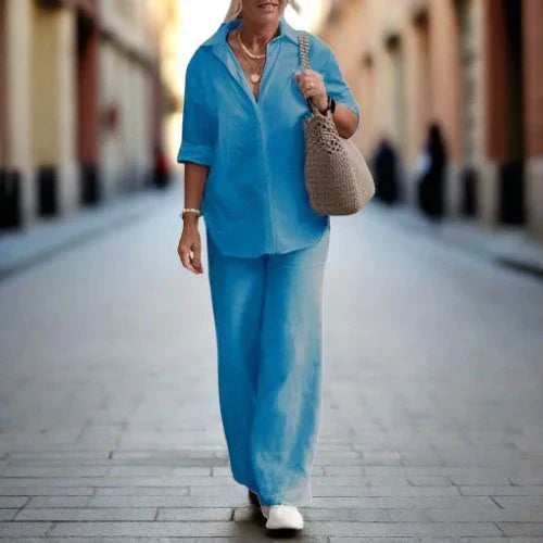 Chic Britta two-piece women's outfit, versatile for any occasion