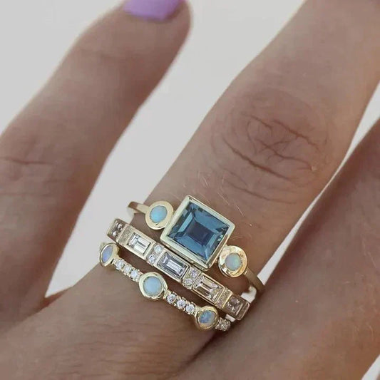 Antique Style Navy Blue Crystal Ring - Olytrend