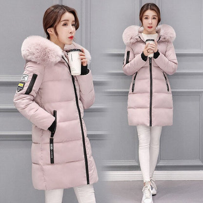 Women's premium winter coat, Clus, featuring a removable fur collar