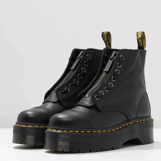 Women's heeled boots - Comfortable and stylish for everyday wear