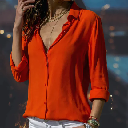 Vera - Classic blouse with button closure