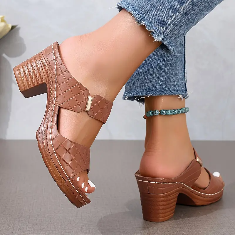 Annina - Women's Quilted Block Heel Slippers